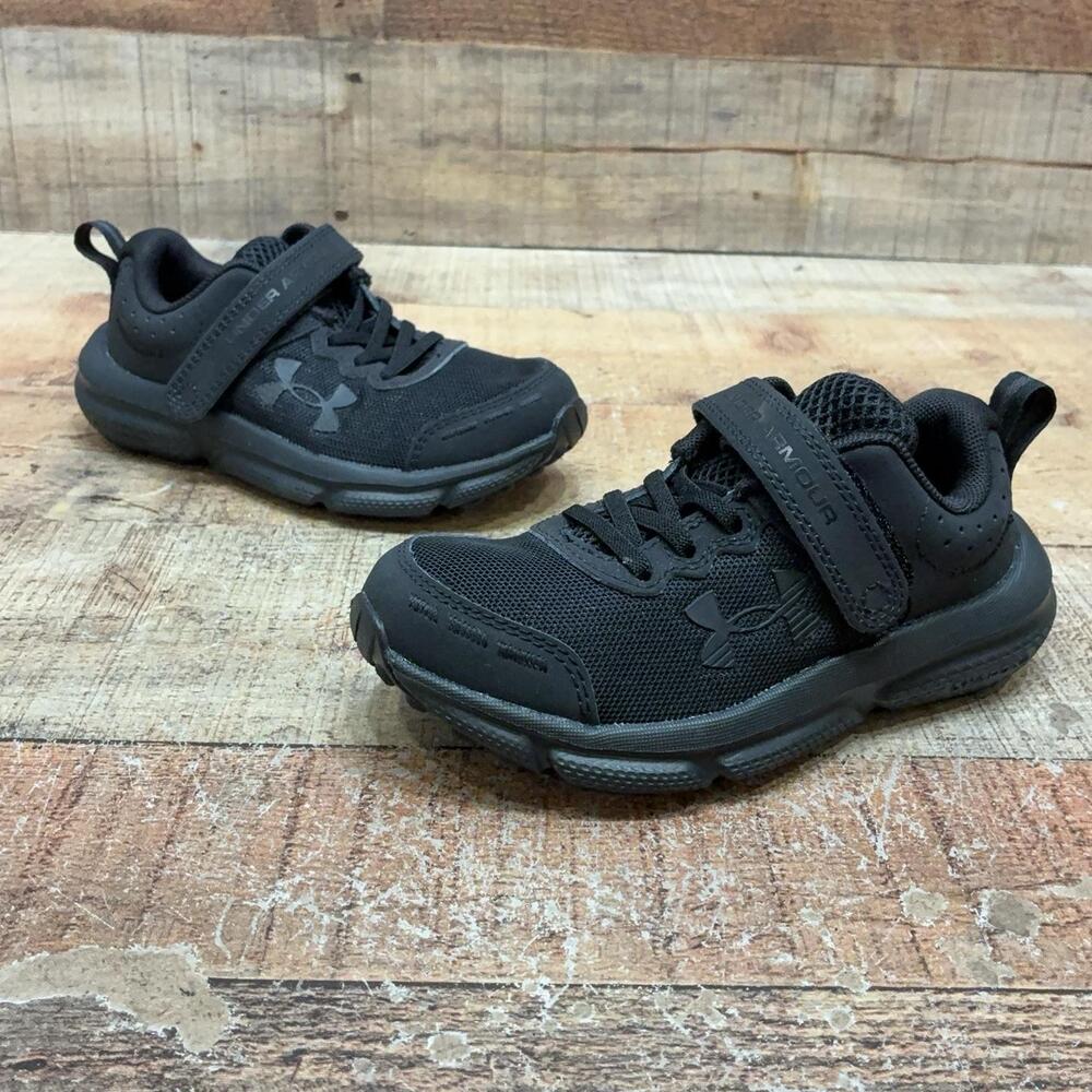 Under Armour Shoes Kids Size 11K 28 Black Mesh Athletic Running 3026183-002